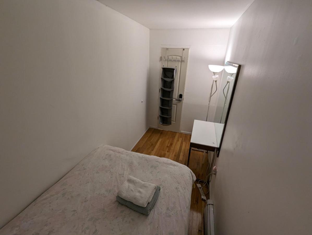 Central & Affordable Williamsburg Small Room New York Luaran gambar
